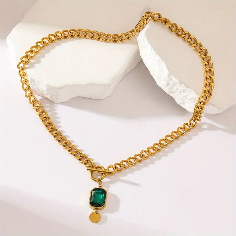 Pendant Necklace with Emerald