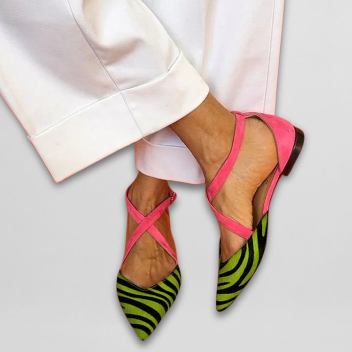 Élise™ | Flats with Buckles