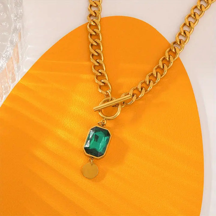 Pendant Necklace with Emerald