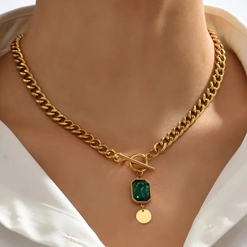 Pendant Necklace with Emerald