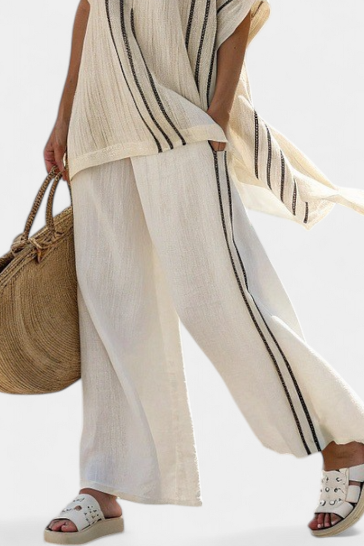 Greysen | Elegant Linen Blouse in Ivory and Black Striped Pants