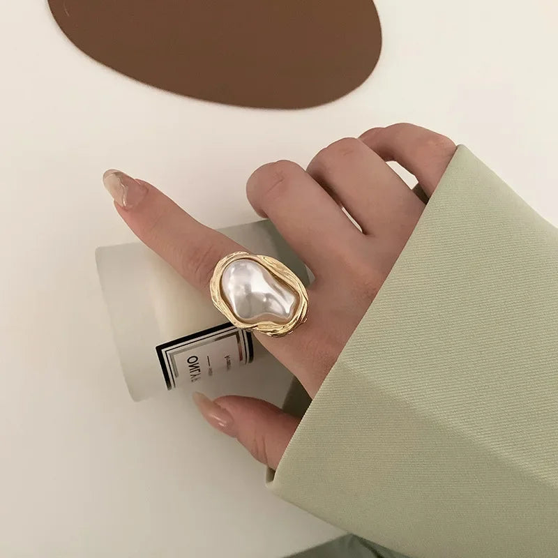 Vintage White Enamel Geometric Adjustable Ring