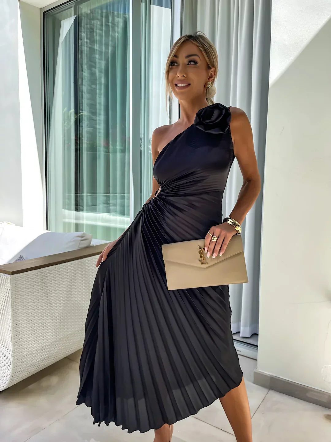 Dariella | Romantic Floral Dress with One Shoulder